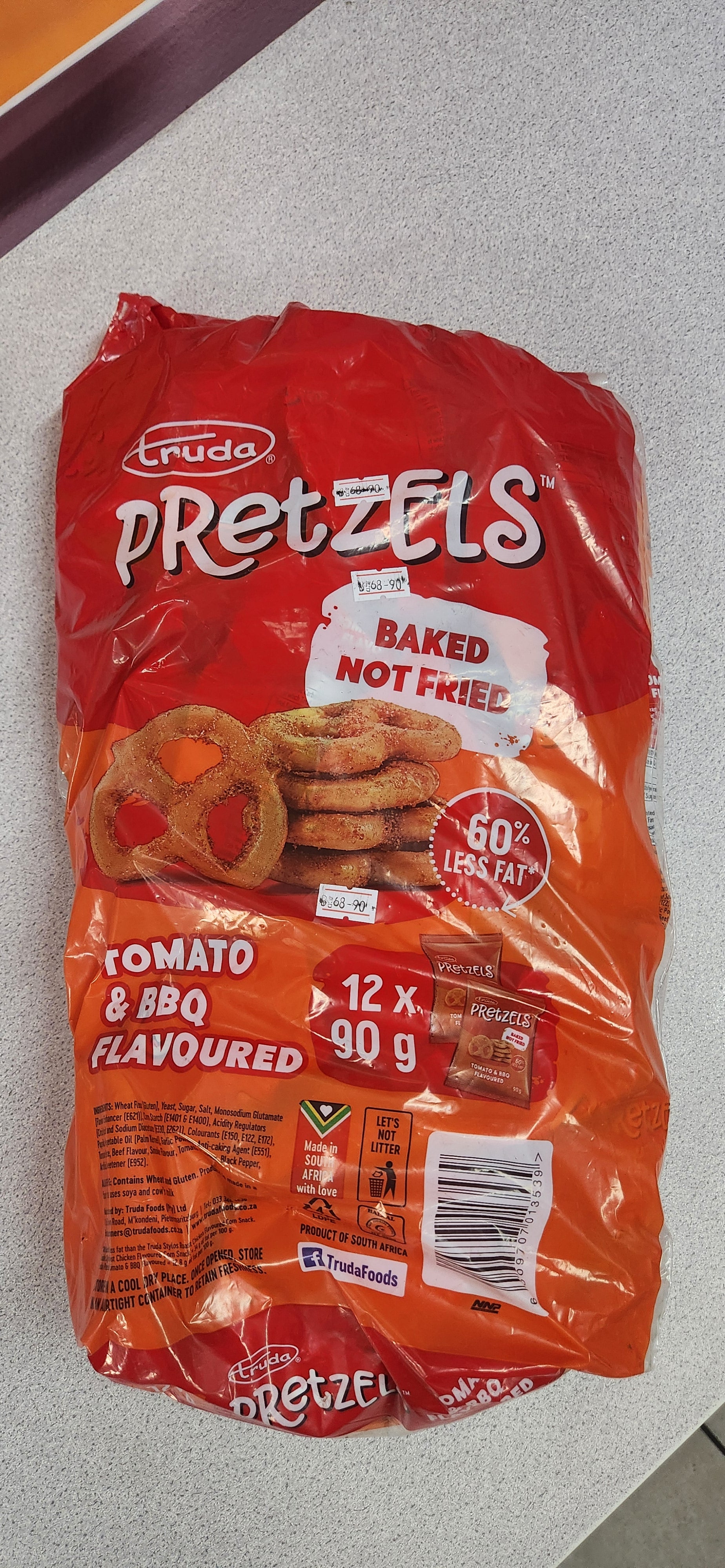 Pretzels Tomato Bag